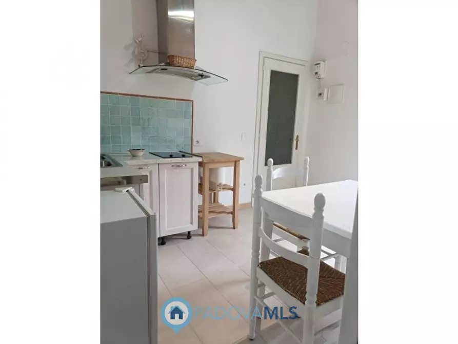 Immagine 6 di Appartamento in vendita  in Via Pietro Bembo a Padova