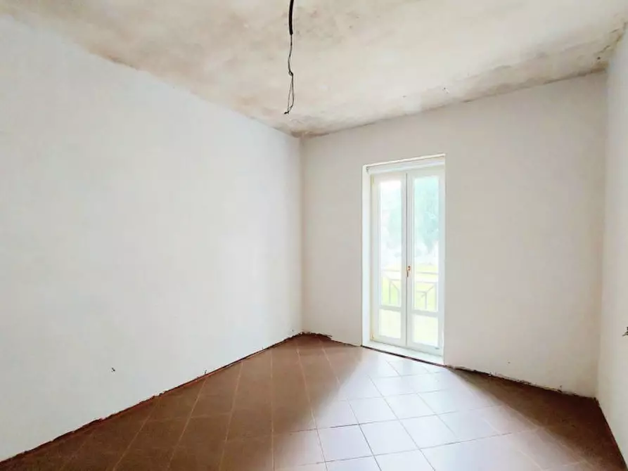 Immagine 13 di Palazzo in vendita  in Via Cinque Martiri, N. 12-14 a Calizzano