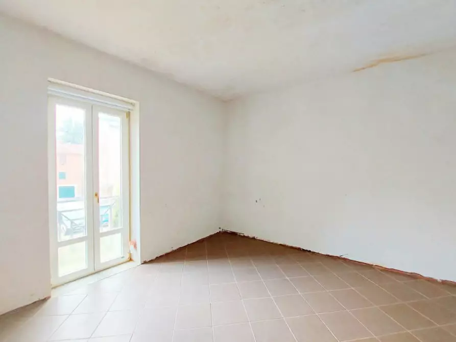 Immagine 15 di Palazzo in vendita  in Via Cinque Martiri, N. 12-14 a Calizzano