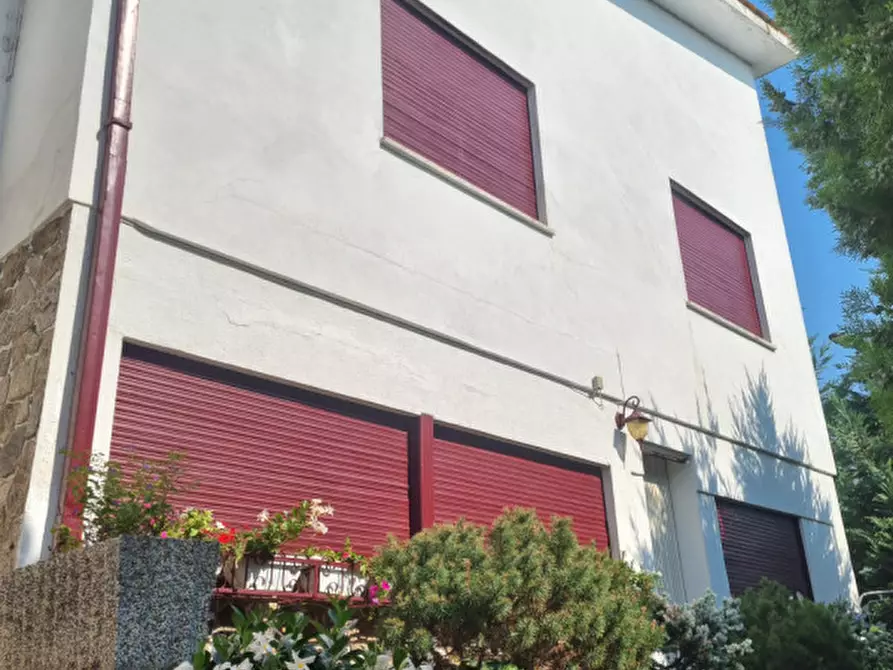 Immagine 3 di Casa bifamiliare in vendita  in Via L. Ariosto a Este