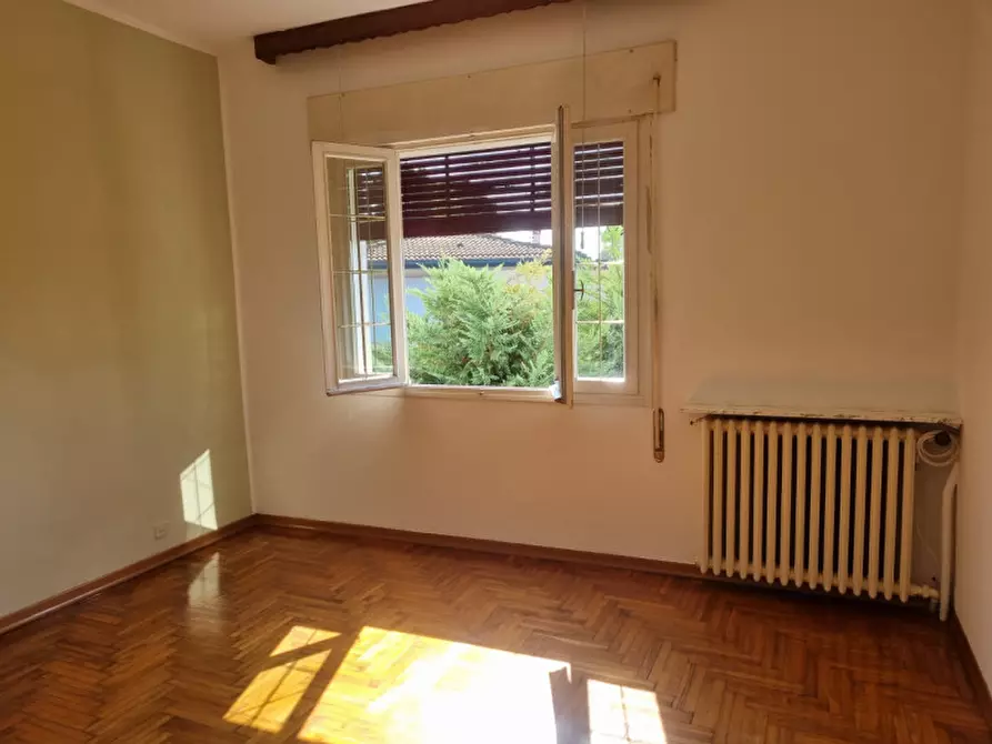 Immagine 11 di Casa bifamiliare in vendita  in Via L. Ariosto a Este