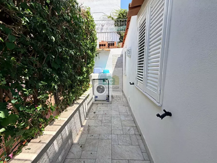 Immagine 27 di Villa in vendita  in Via Giovanni Mazzella a Forio