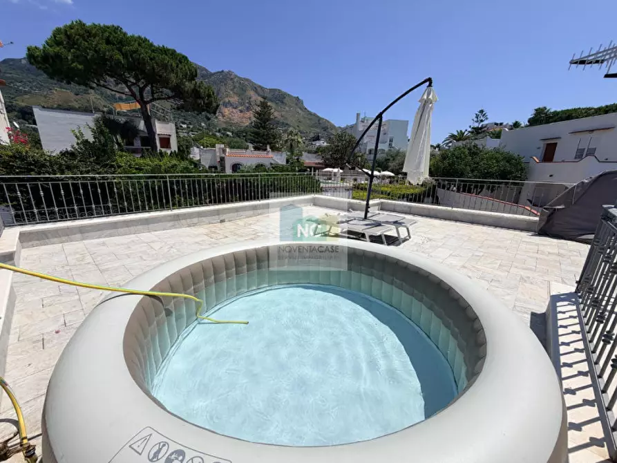 Immagine 31 di Villa in vendita  in Via Giovanni Mazzella a Forio