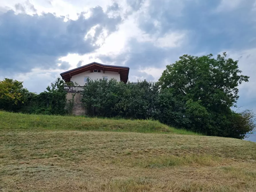 Immagine 6 di Villa in vendita  a Amblar-Don