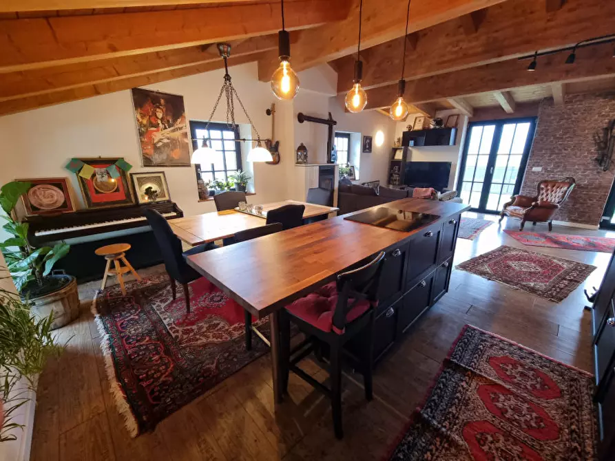 Immagine 10 di Villa in vendita  a Amblar-Don