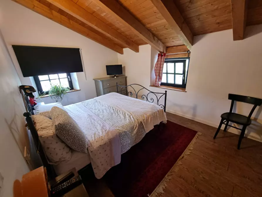 Immagine 12 di Villa in vendita  a Amblar-Don