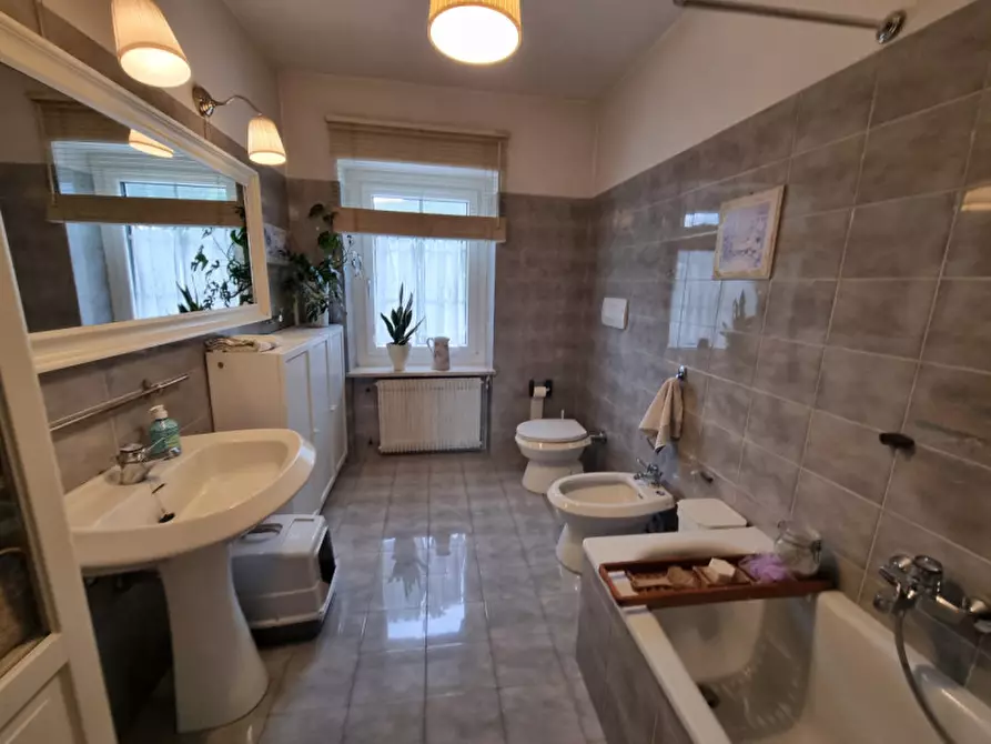 Immagine 22 di Villa in vendita  a Amblar-Don