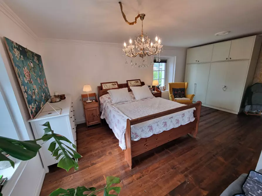 Immagine 25 di Villa in vendita  a Amblar-Don