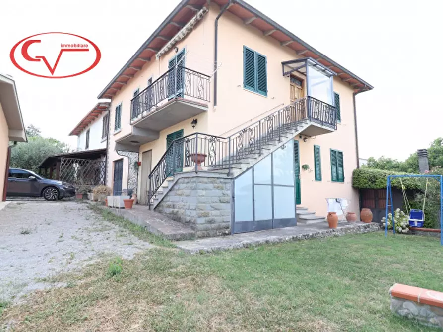 Immagine 4 di Villetta a schiera in vendita  in Via di Borgazzano a Cavriglia