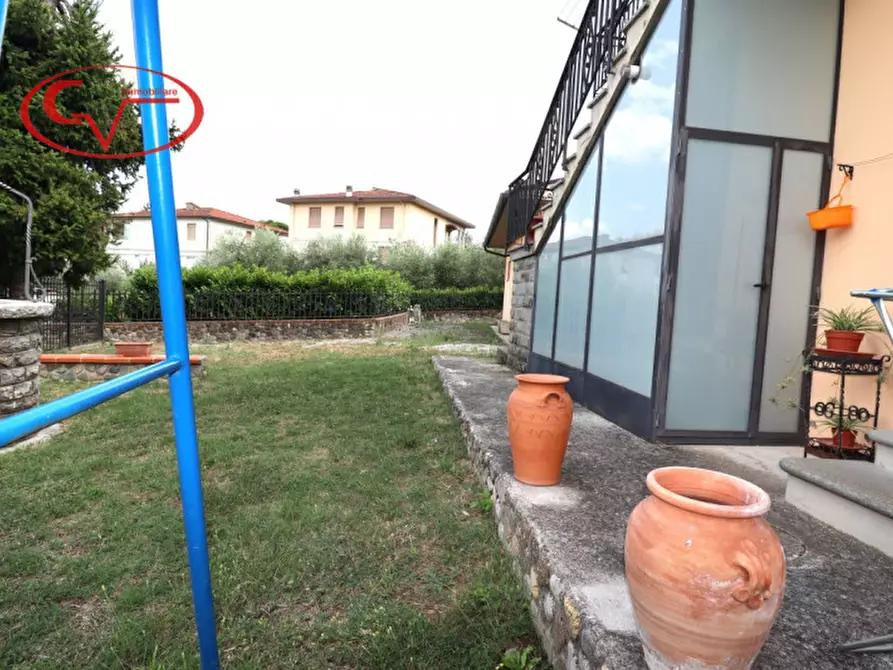 Immagine 6 di Villetta a schiera in vendita  in Via di Borgazzano a Cavriglia