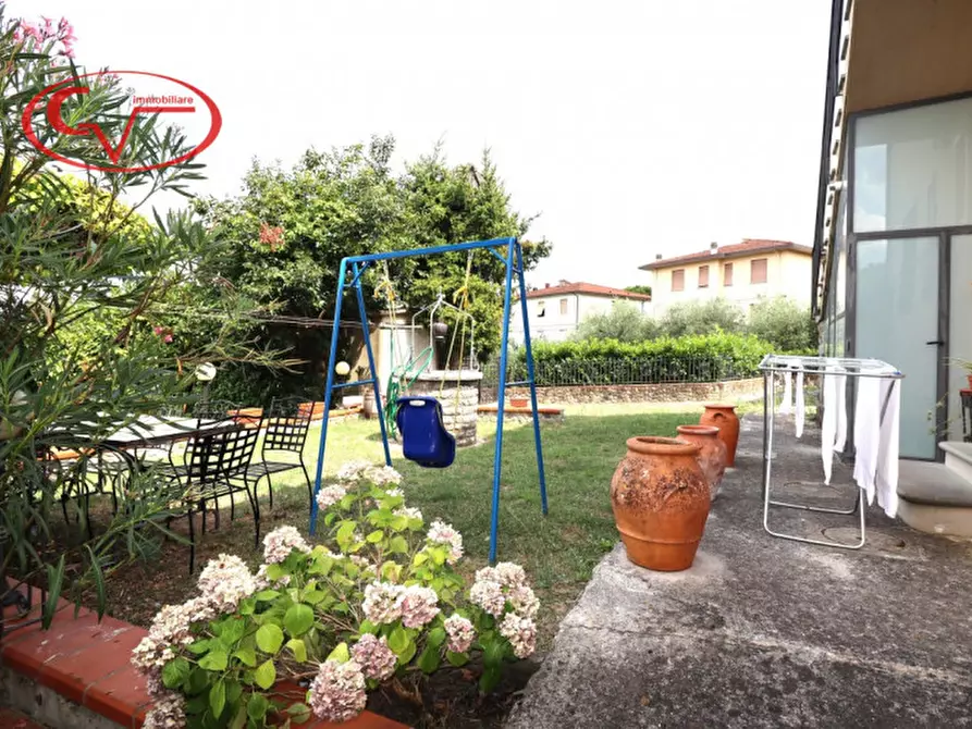 Immagine 7 di Villetta a schiera in vendita  in Via di Borgazzano a Cavriglia