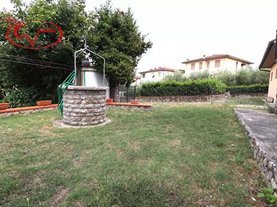 Immagine 9 di Villetta a schiera in vendita  in Via di Borgazzano a Cavriglia
