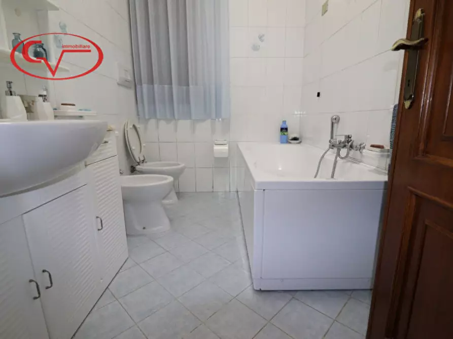 Immagine 28 di Villetta a schiera in vendita  in Via di Borgazzano a Cavriglia