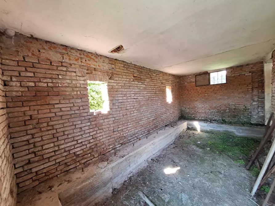 Immagine 9 di Rustico / casale in vendita  in via Gallani a Rovigo