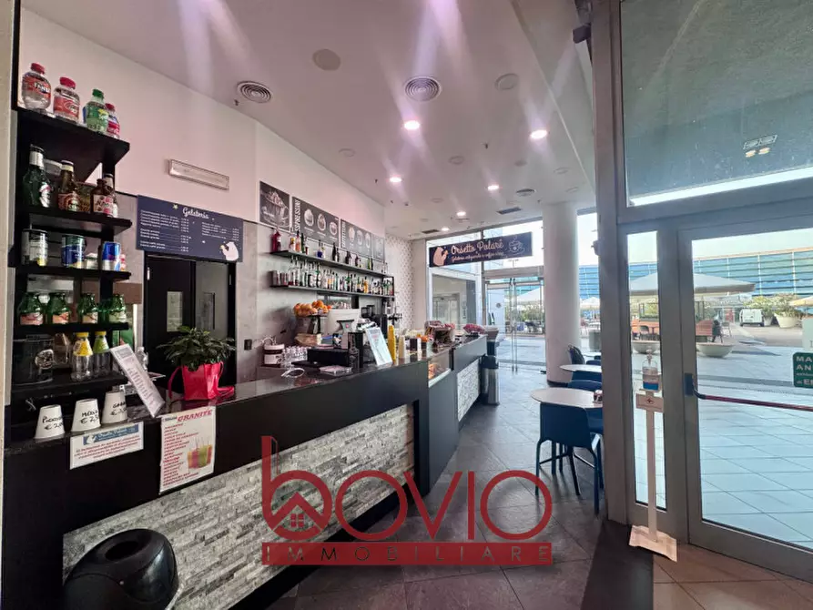 Immagine 15 di Attività commerciale in vendita  in Via Domenico Modugno 3 a Biella