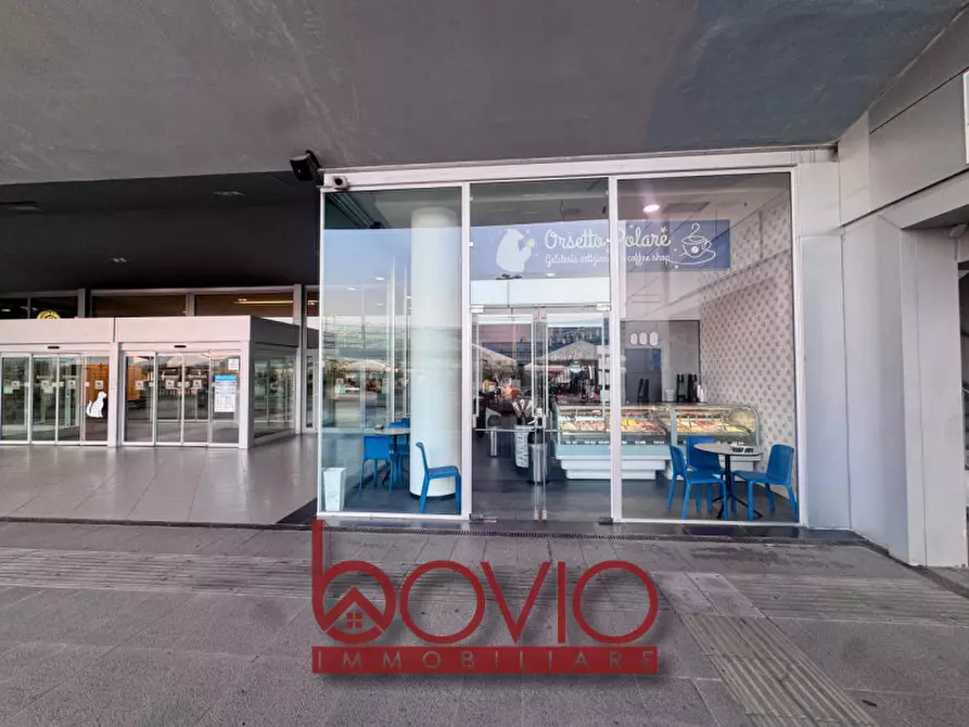 Immagine 23 di Attività commerciale in vendita  in Via Domenico Modugno 3 a Biella