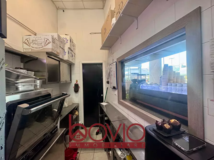 Immagine 36 di Attività commerciale in vendita  in Via Domenico Modugno 3 a Biella
