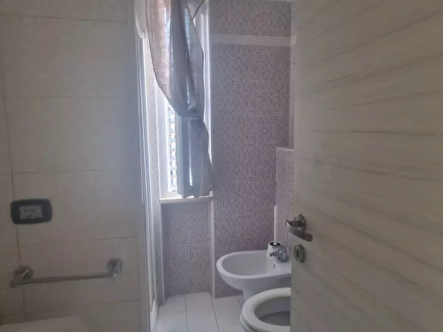 Immagine 4 di Appartamento in vendita  in Via Lago di Bomba a Montesilvano