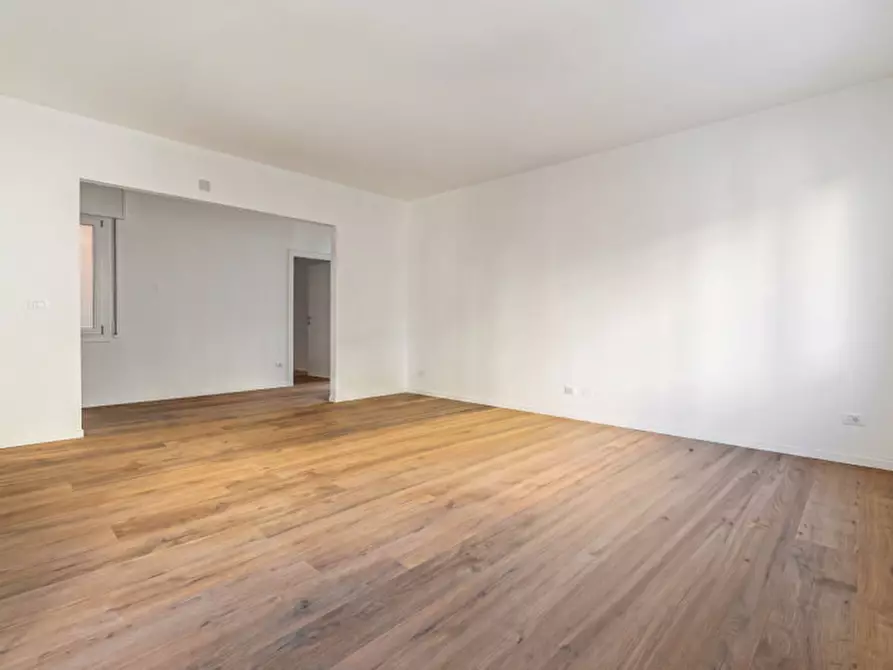 Immagine 2 di Appartamento in vendita  in Piazza pio x a Mogliano Veneto