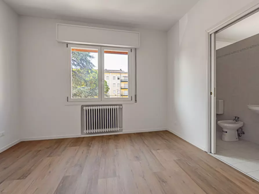 Immagine 17 di Appartamento in vendita  in Piazza pio x a Mogliano Veneto