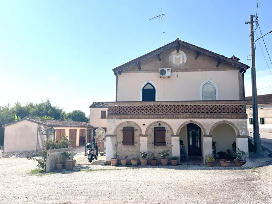 Immagine 1 di Appartamento in vendita  in Via Farmacia a Correzzola