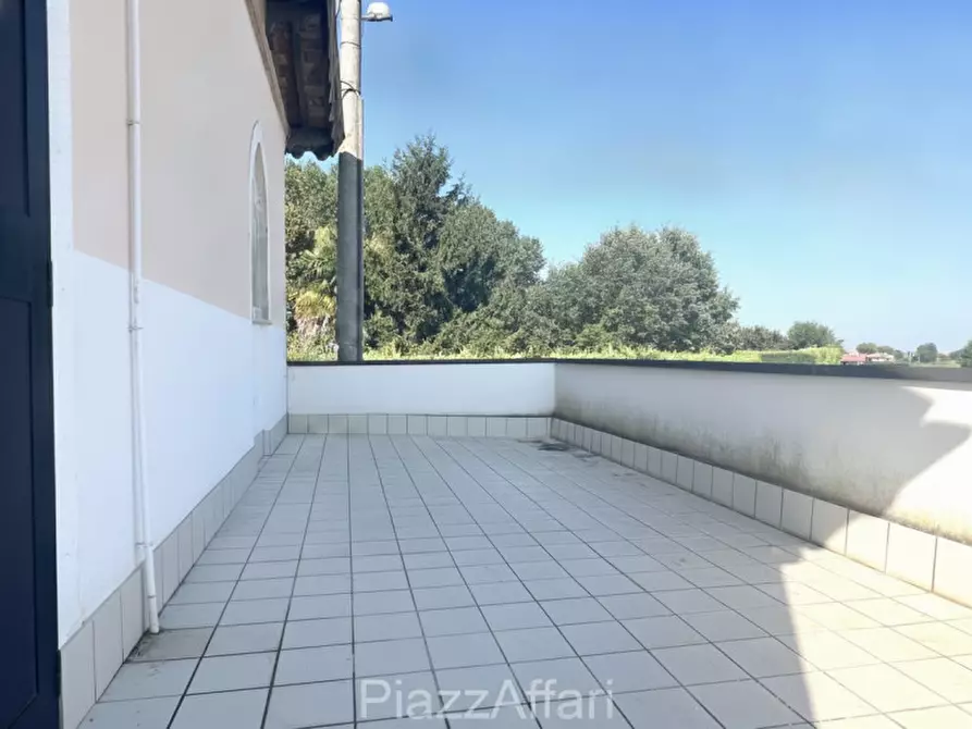 Immagine 17 di Appartamento in vendita  in Via Farmacia a Correzzola