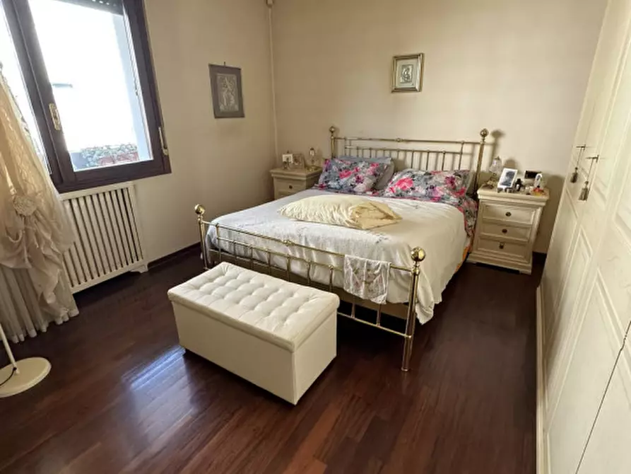 Immagine 16 di Appartamento in vendita  in Via Alessandro Manzoni a Montegrotto Terme
