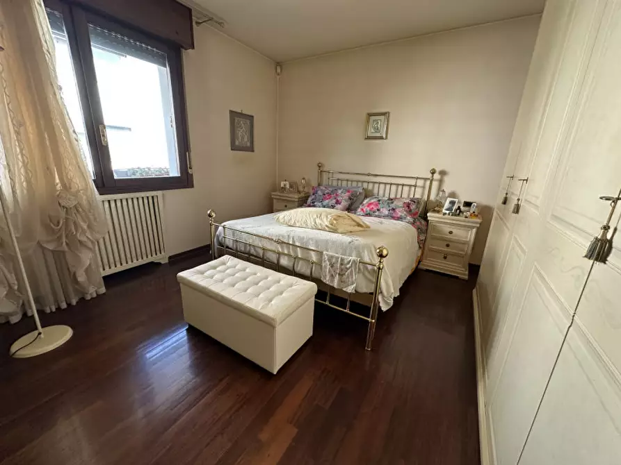 Immagine 17 di Appartamento in vendita  in Via Alessandro Manzoni a Montegrotto Terme