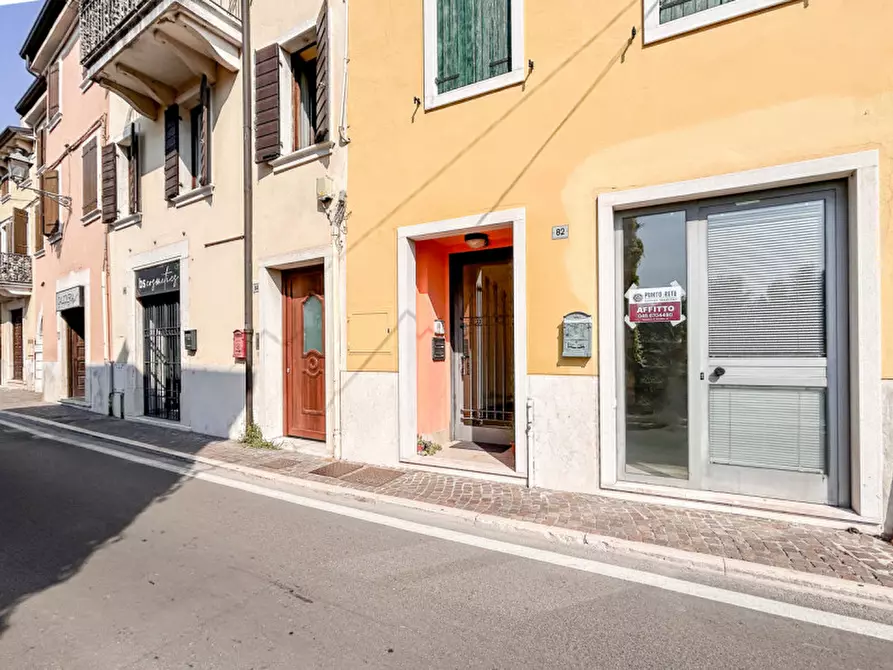 Immagine 3 di Ufficio in affitto  in Via Ponte a Pescantina