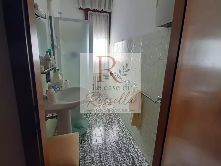 Immagine 6 di Appartamento in vendita  in Via Luzzatti a Abano Terme