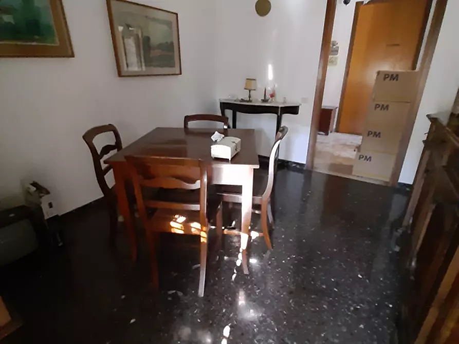 Immagine 5 di Appartamento in vendita  in Via Luzzatti a Abano Terme