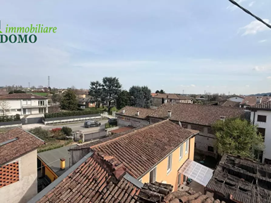 Immagine 15 di Palazzo in vendita  a Malo