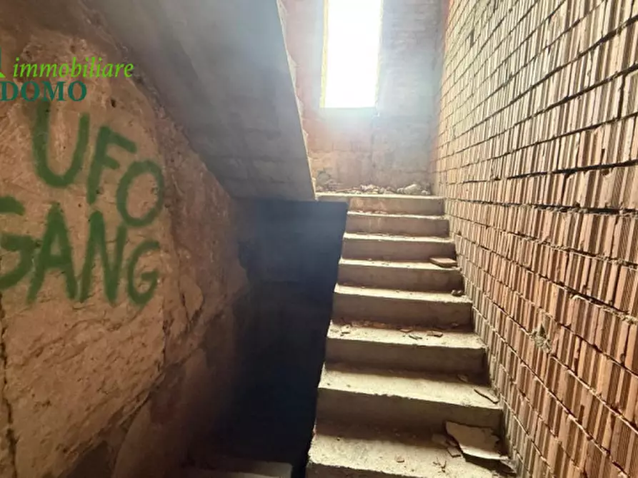 Immagine 21 di Palazzo in vendita  a Malo