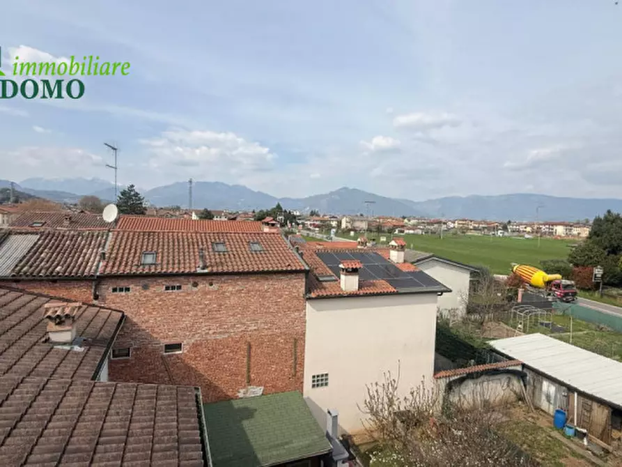 Immagine 26 di Palazzo in vendita  a Malo