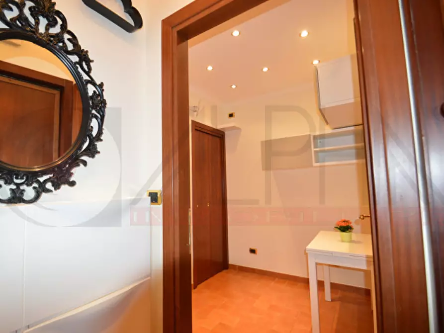 Immagine 13 di Appartamento in vendita  in via giulia molino colombini a Roma