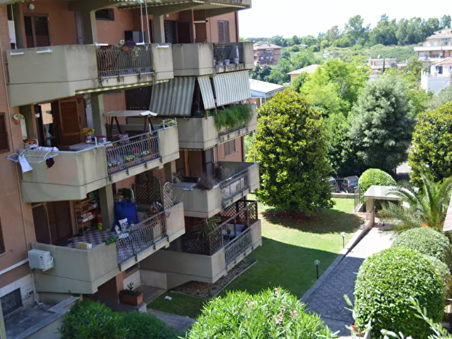 Immagine 20 di Appartamento in vendita  in via giulia molino colombini a Roma