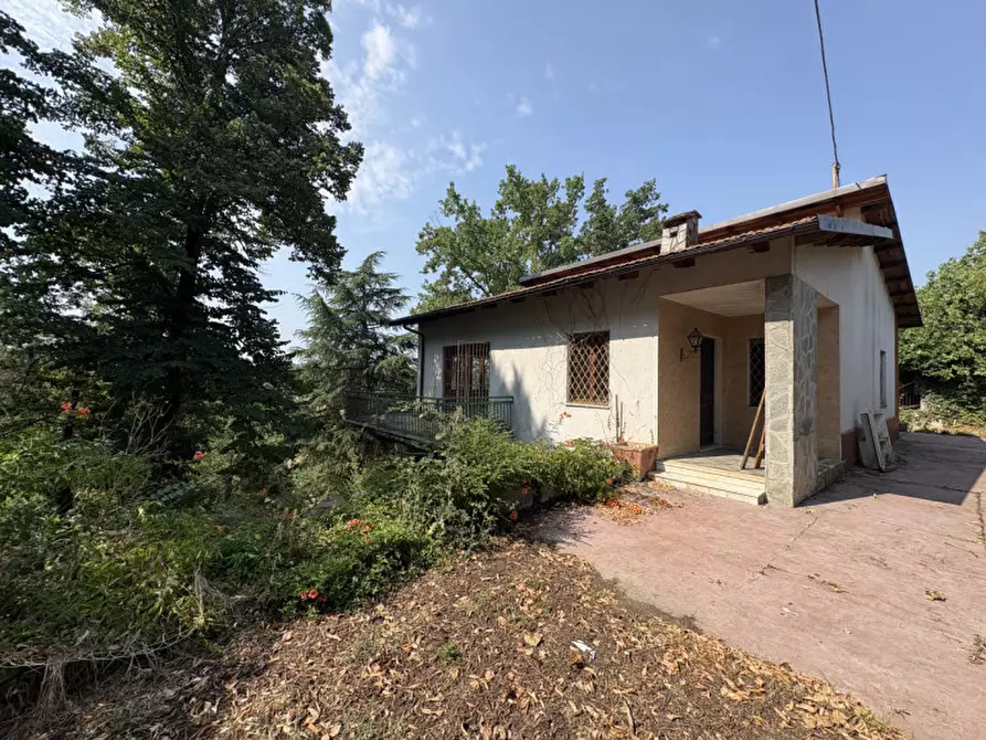 Immagine 7 di Casa indipendente in vendita  in Località Villa Superiore 47 a Monteu Roero