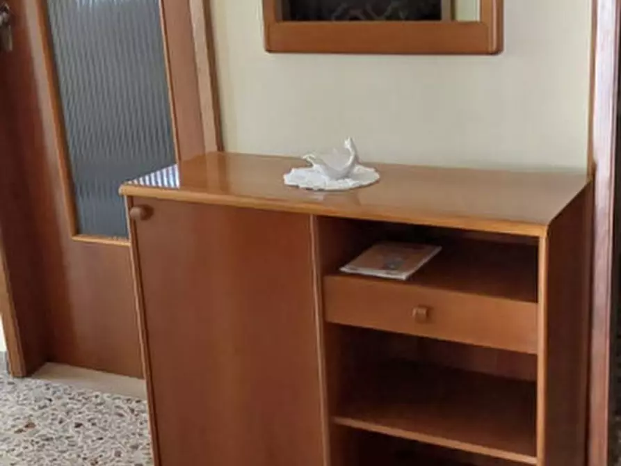 Immagine 2 di Appartamento in vendita  in Via Casoli, 61 a Modena
