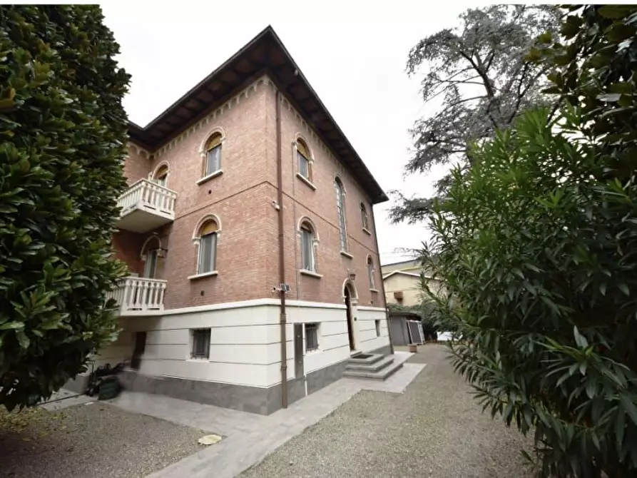 Immagine 1 di Appartamento in vendita  in Via Casoli, 61 a Modena
