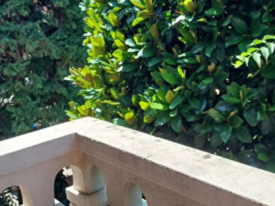 Immagine 8 di Appartamento in vendita  in Via Casoli, 61 a Modena