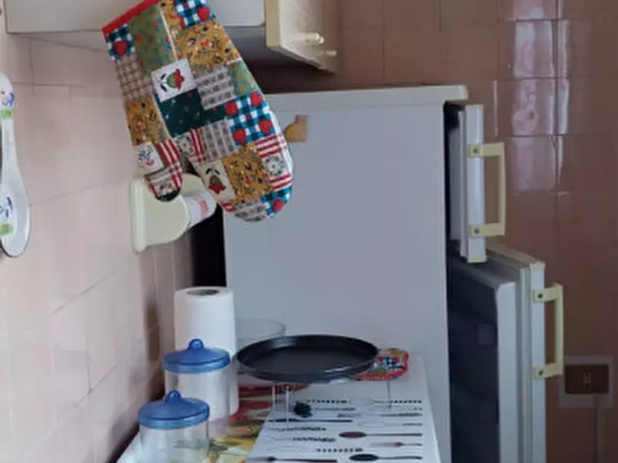Immagine 13 di Appartamento in vendita  in Via Casoli, 61 a Modena