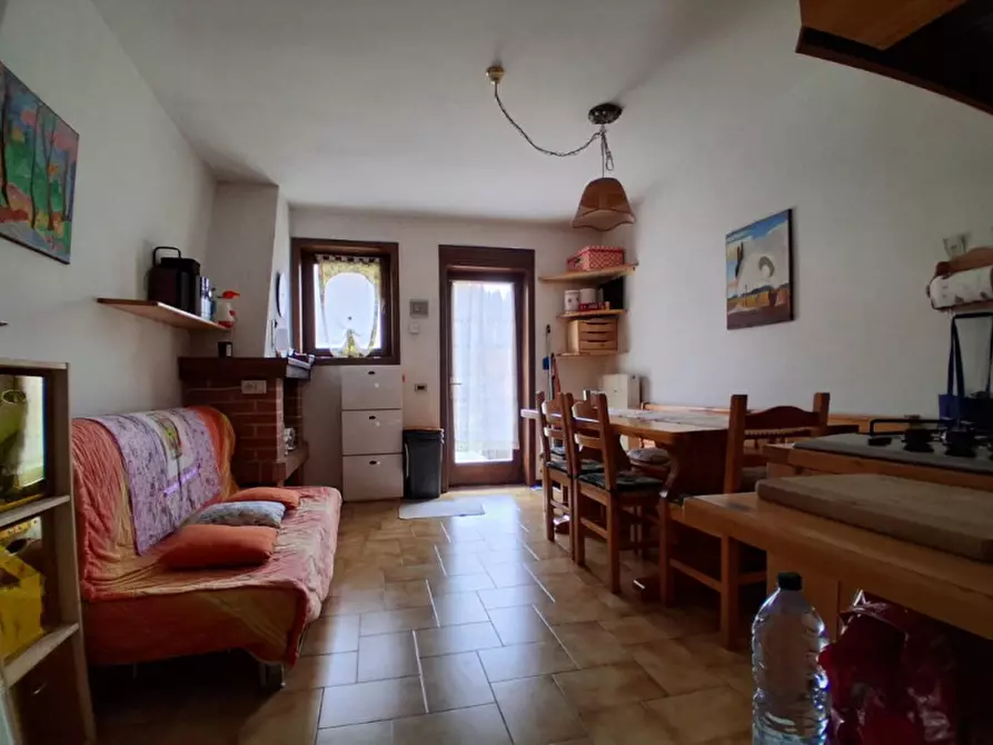 Immagine 3 di Appartamento in vendita  in Via Fortino, n. 50 a Roana