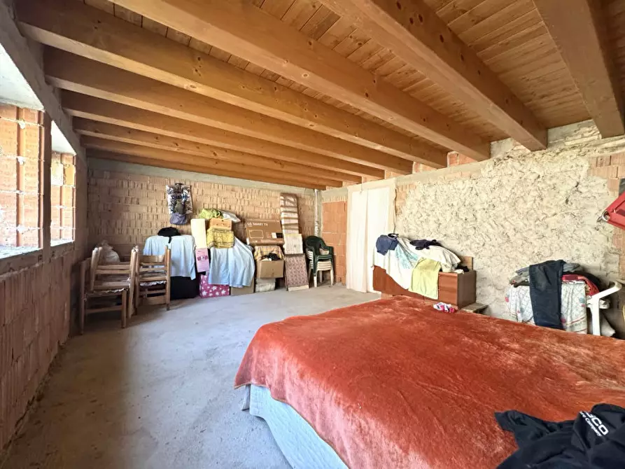 Immagine 11 di Rustico / casale in vendita  in via salbeghi a Salcedo