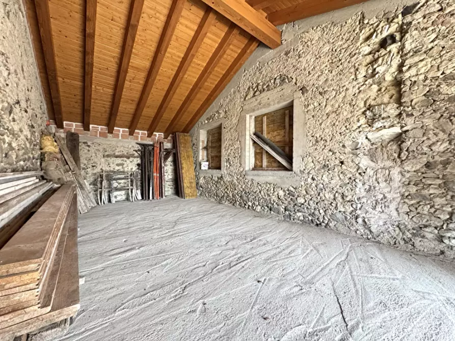 Immagine 15 di Rustico / casale in vendita  in via salbeghi a Salcedo