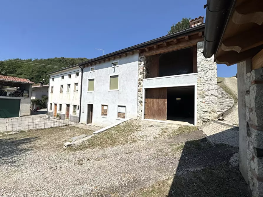 Immagine 18 di Rustico / casale in vendita  in via salbeghi a Salcedo