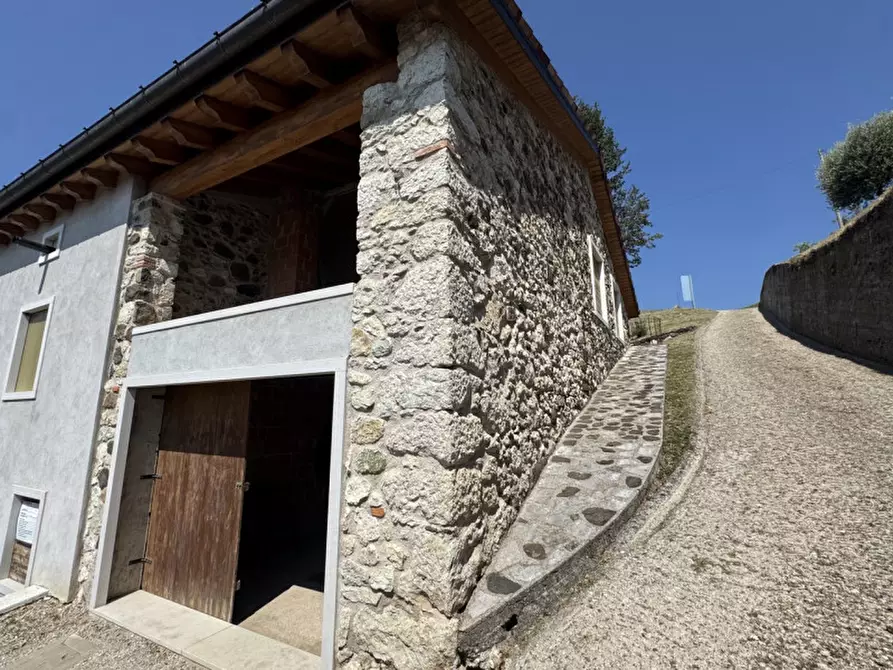 Immagine 19 di Rustico / casale in vendita  in via salbeghi a Salcedo