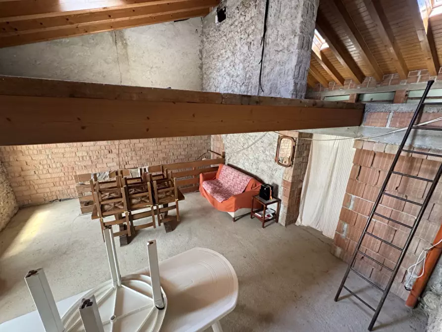 Immagine 25 di Rustico / casale in vendita  in via salbeghi a Salcedo