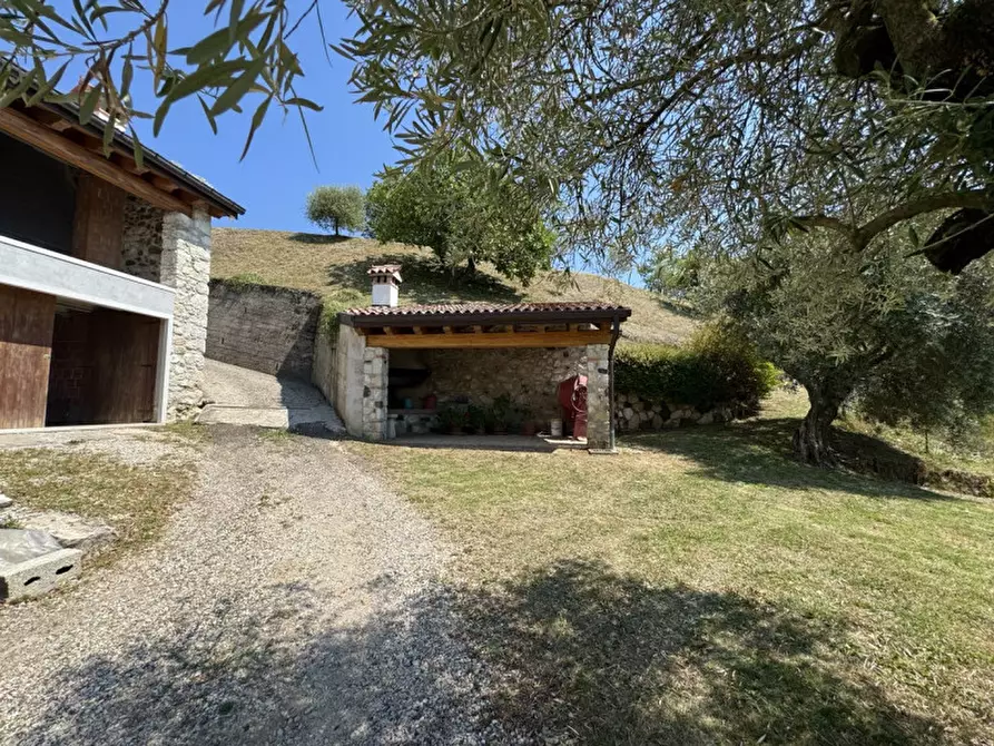 Immagine 37 di Rustico / casale in vendita  in via salbeghi a Salcedo