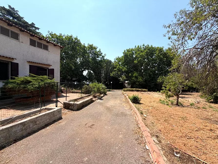 Immagine 3 di Villa in vendita  in viale epipoli 247 a Siracusa