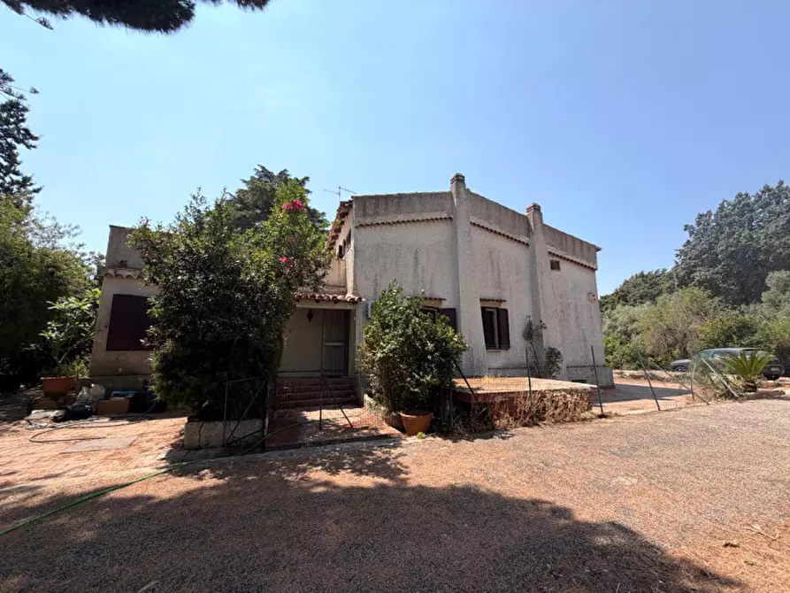 Immagine 57 di Villa in vendita  in viale epipoli 247 a Siracusa